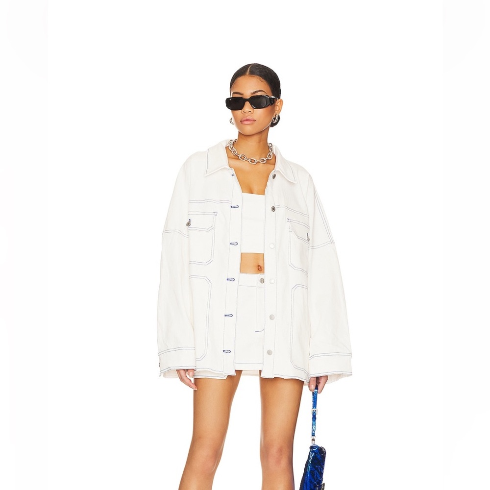 By.DYLN White set